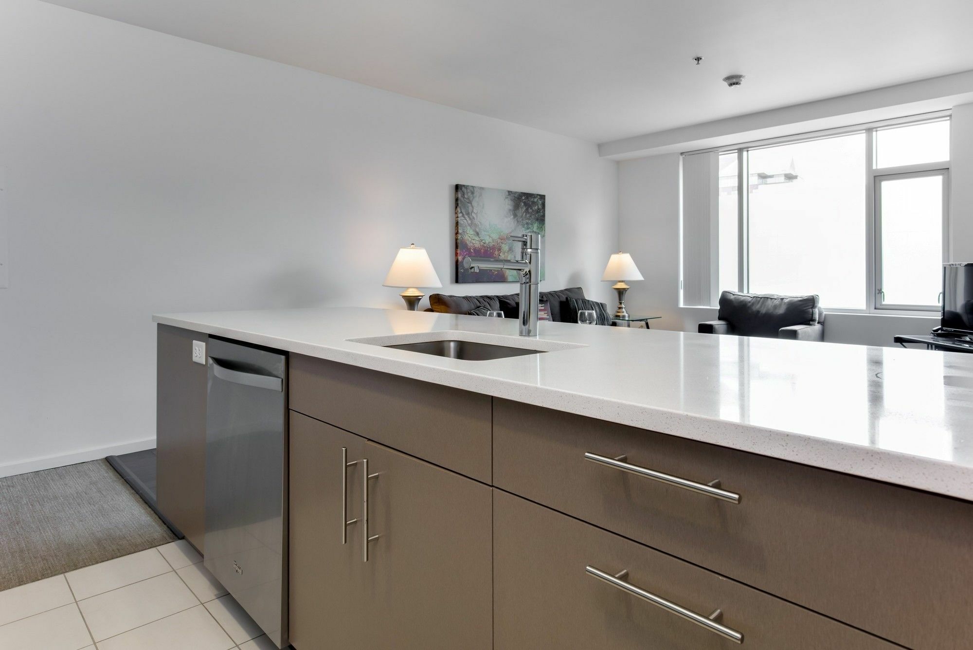 Global Luxury Suites At Kendall East كامبريدج المظهر الخارجي الصورة
